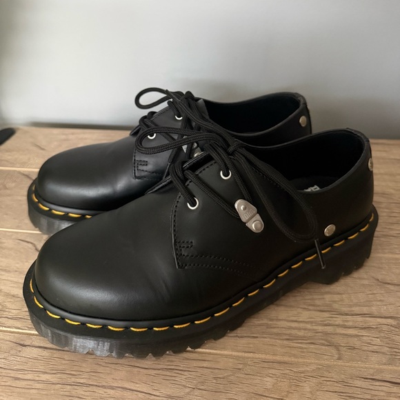 Dr. Martens Other - Dr. Doc Martens 1461 Bex Stud Black Leather 3-eye Oxford Size Men 7 / Women 8